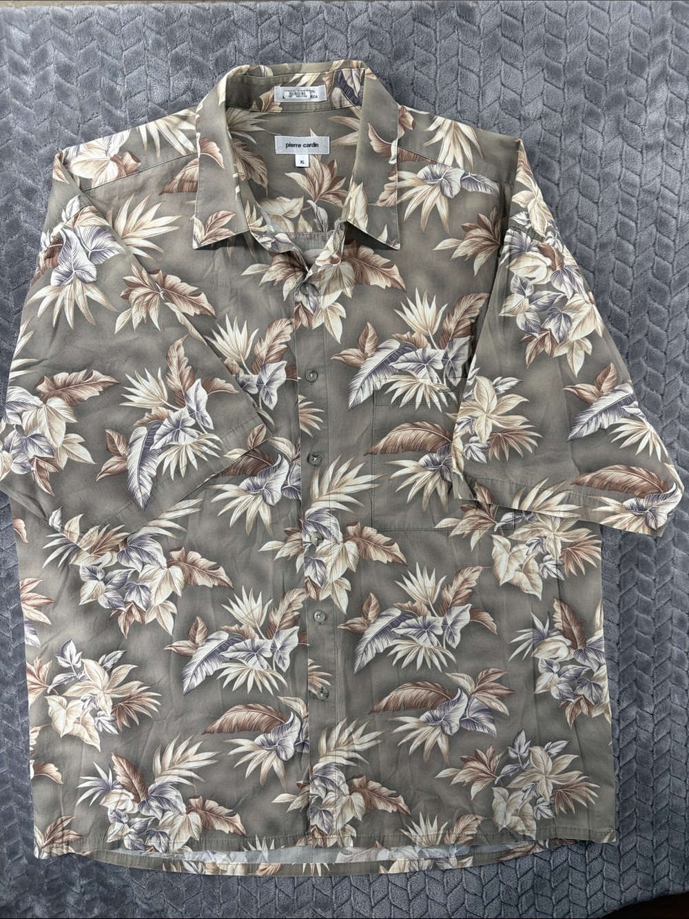 EUC Pierre Cardin Taupe & Cream Tropical Print Short-Sleeve Shirt Button FrontXL
